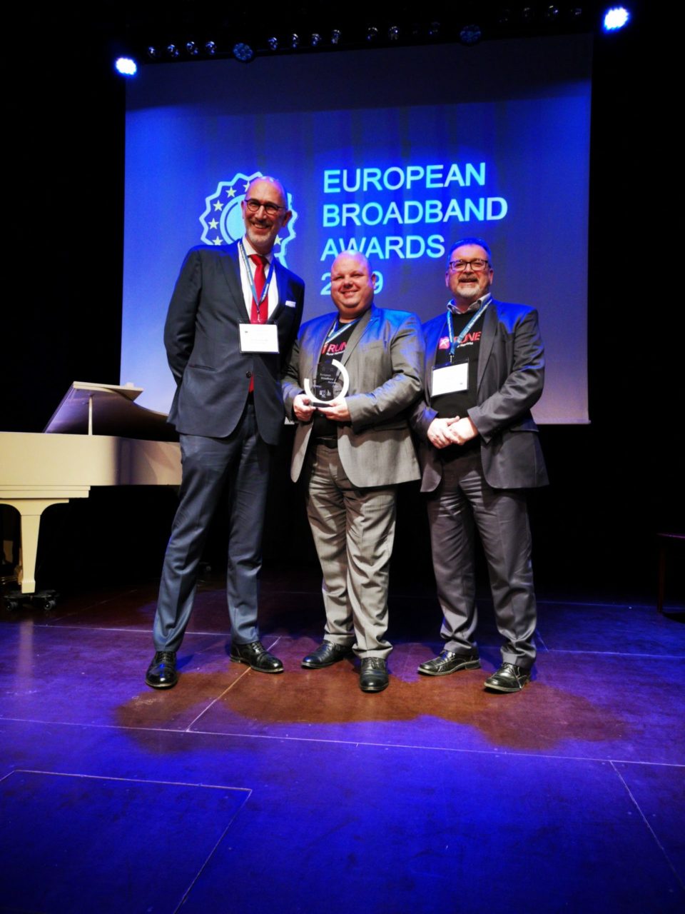 Projekt RUNE nagrajen z Evropsko nagrado za širokopasovne storitve