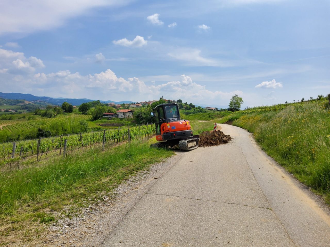 Novi kilometri trase omrežja RUNE v občini Brda